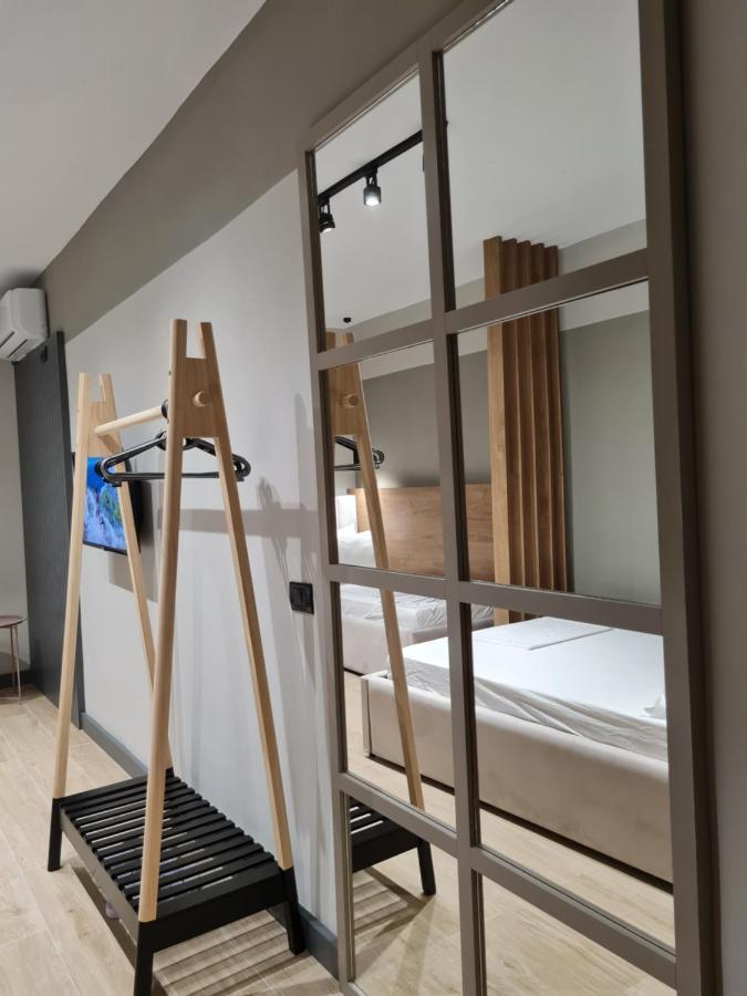 Tam Serviced Studio Apartment Myslym Shyri No1 Tiran Dış mekan fotoğraf