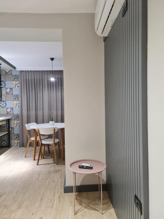 Tam Serviced Studio Apartment Myslym Shyri No1 Tiran Dış mekan fotoğraf