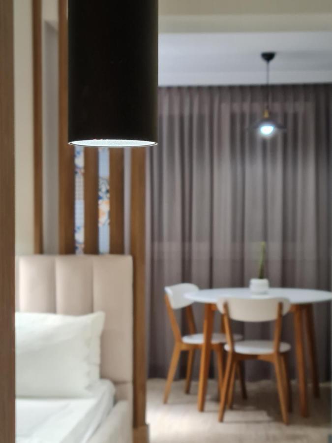 Tam Serviced Studio Apartment Myslym Shyri No1 Tiran Dış mekan fotoğraf